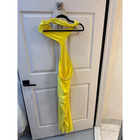 NWT Meshki Yellow Cut Out Dress - Picture 10 of 11